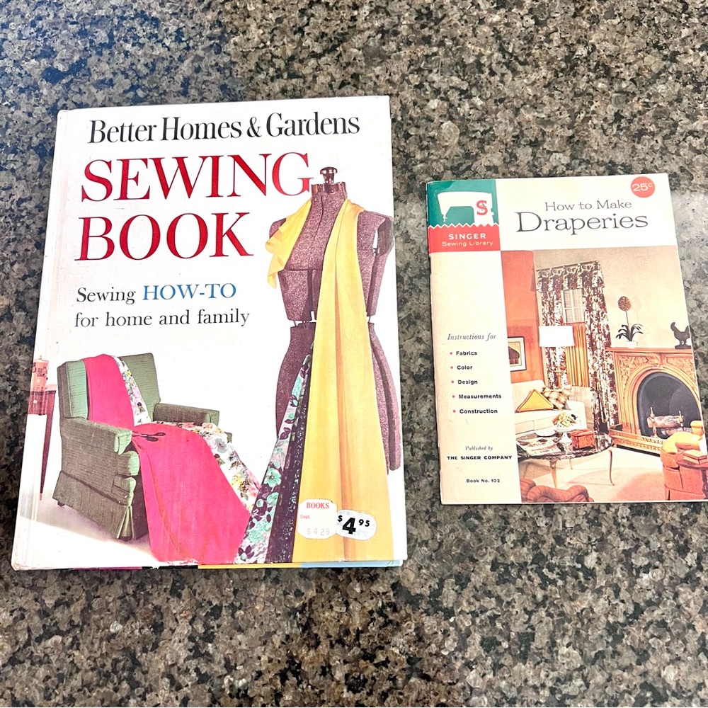Vintage 1960's Better Homes & Gardens Sewing Book/Singer How to Make Draperies